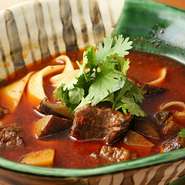 ◆小盛り850円。　◆1人前950円。　◆大盛1050円。