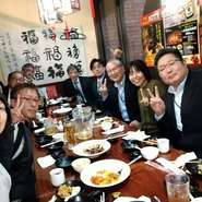 幹事さん、こんなお悩みありませんか？

▶飲みたい＆食べたいけど料金が心配
▶ ドリンクが遅くてテンション下がる
 ▶おつまみが少なくて満足できない
 ▶お酒飲めないのに飲み放題料金…モッタイナイ


▲そのお悩み、多福楼が全部解決します‼️

多福楼が選ばれる理由

✨ メガサイズ飲み放題でガッツリ満足
✨ 【食べ放題×飲み放題】安心の固定料金
✨ ノンアル・ソフトドリンクも超充実
✨ 話題のゲトリストも楽しめる