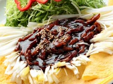 女子会にぴったり★彩りもキレイで美味しいメニューが沢山。