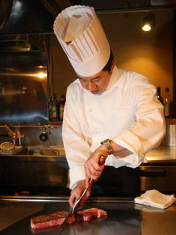 有名店で修業した一流シェフが腕をふるいます。