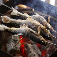 土佐万福料理 ひとすじは、食材の宝庫 地元高知の天然食材にこだわり、季節折々旬の味をご提供しています。