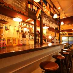 御一人でも気軽にカウンター席で