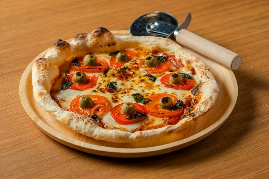 ピザ(マルゲリータ)