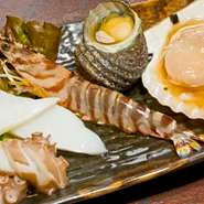新鮮海の幸と冷たいビールで乾杯！