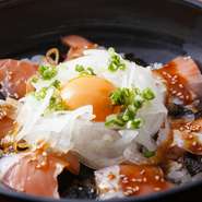 サクラマスユッケ丼（3月～5月）