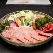 様々な料理ご用意しております。本格焼肉をどうぞ!!