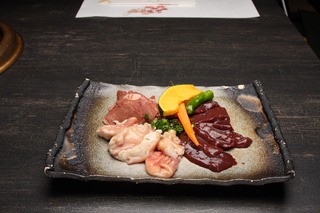 ホルモンもどうぞ