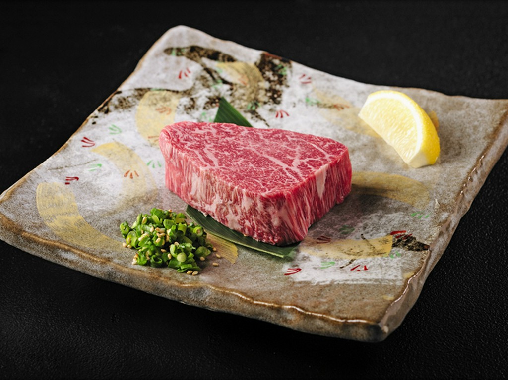 肉本来のうま味。「宮崎牛」専門店ならではのこだわりの牛肉