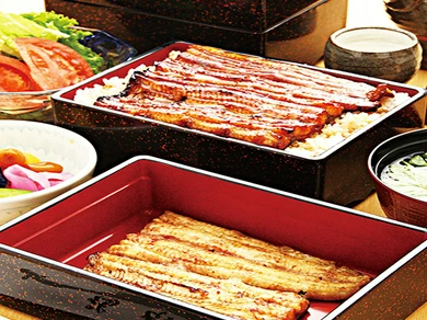 ■　うなぎ二段重　各種ございます。