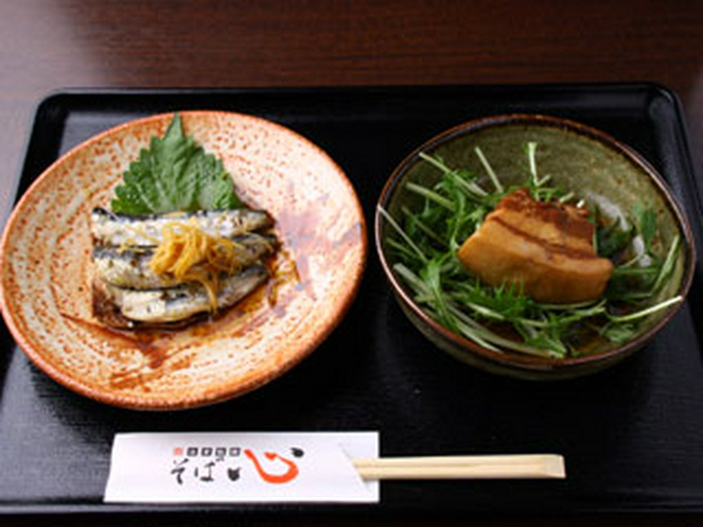 いわし煮と豚の角煮