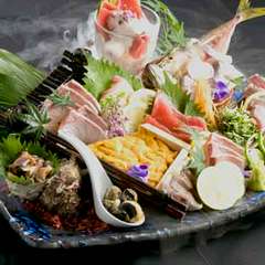 豪華な旬の魚介に感嘆！　ボリューム満点『玄界の荒磯盛り』