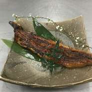 うなぎ長焼(1匹)