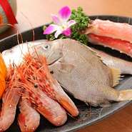 ・牛 肉…兵 庫 県　※神戸牛はA5ランクです
・豚 肉…宮 崎 県・鹿 児 島 県
・鶏 肉…岡 山 県・兵 庫 県
・フ カ ヒ レ…宮 城 県（気仙沼）
・レ タ ス…兵庫県・長野県・徳島県
・空 心 菜…岐 阜 県・静岡県・愛知県・高知県
・チンゲン菜…静岡県
・豆　腐…兵庫県
・ホタテ貝柱…岩手県(吉浜)
・カニ身（香住が二）…兵庫県香美町
・ミル貝…兵庫県明石市
・カイラン…熊本県・高知県
安心してお召し上がりください
