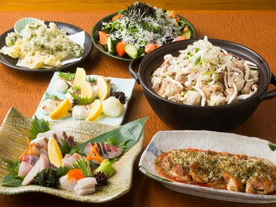 最大3時間飲み放題。季節の食材を使ったコースは1650円から！