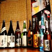 お酒も充実の品ぞろえ。料理にぴったりのドリンクを各種用意しているとか。オリジナルのお酒や地酒・本格焼酎も。オリジナルブレンド焼酎『華肴』は芋・麦があるそう。