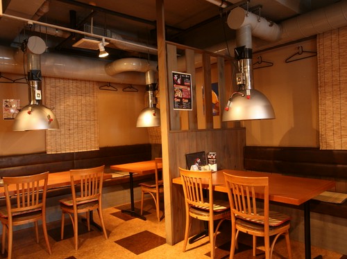 和の趣たっぷり！　ゆったりと落ち着いた雰囲気の店内