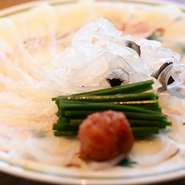 食材の宝庫駿河湾の天然とらふぐ　コースはもちろんお好みでも