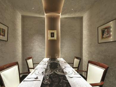 フレンチに和の趣を取り入れた シェフこだわりの鉄板焼きコース