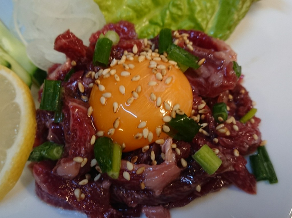 鹿児島牛ユッケ