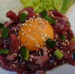 鹿児島牛ユッケ