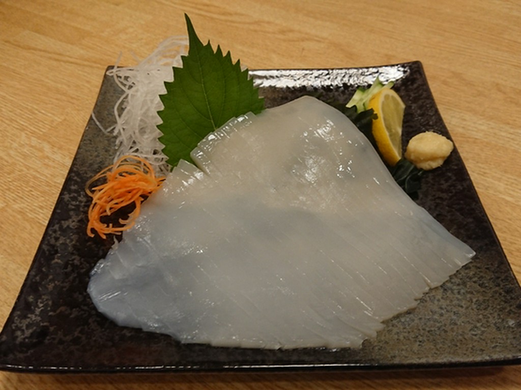 函館直送！スルメイカのお刺身