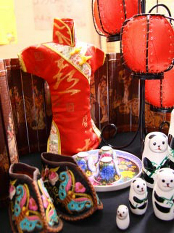 桑名の中華「上海や」の店内は珍しい中国製小物がいっぱい！