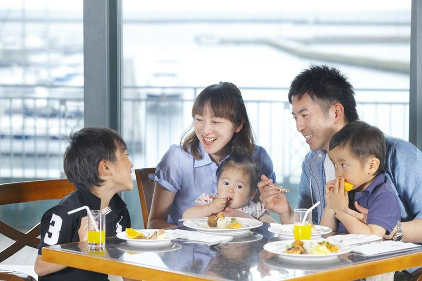 ブッフェは6歳以下は無料!12歳以下にも割引あり!