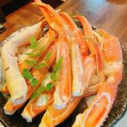 ちょっと贅沢におうちでカニはいかが？
1盛り（2.3人前）
蒸してあるので持って帰ってそのままどうぞ！