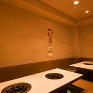 美味しい炊肉に焼肉で宴会をお楽しみ下さい。鹿児島黒毛和牛は、肉の旨みがジュワーとにじみでます。是非、一度お立ち寄り下さい。