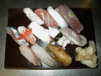 地物ばかりのネタ、おすすめのにぎりです。