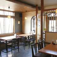 越谷はもともと地元なんです。来ていただいた人が、笑顔で食事をして、お子さんにも喜んで帰っていただければと思って、心を込めて中華料理をつくっています。