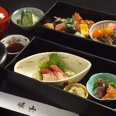 四季の懐石弁当（昼のみ）