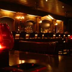 落ち着いた雰囲気のＳＨＯＴ　ＢＡＲ