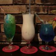 BAR's BARサンセット
バナナ・ラマなど…