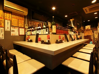 最大20名様まで対応の店内は、貸切も可能