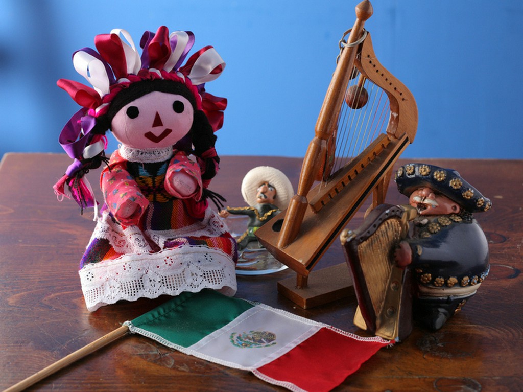 本場メキシコの雰囲気を感じる店内