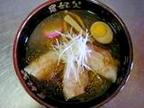 [醤油だれ]ラピタ特製の甘みで、他では味わえない醤油だれに