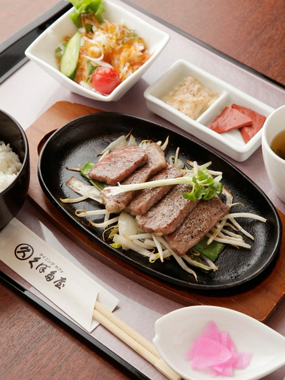 当店の一押し！「近江あみ焼き御膳（ロース110ｇ）」