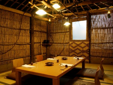 様々なシチュエーションにマッチした落ち着いた空間です。