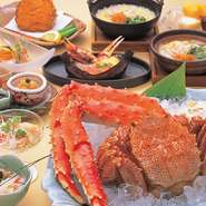 「杉ノ目」では今までに蓄積してきた「北海道料理」の技を駆使して、北海道のカニをとことん味わい尽くすコース料理をお楽しみ頂けます。刺身、茹で、焼き・・・旬の素材を最適な調理でご提供致します。

