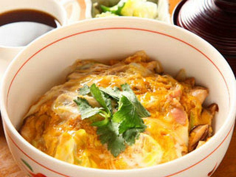 こだわりの親子丼（お椀・お新香・コーヒー付）