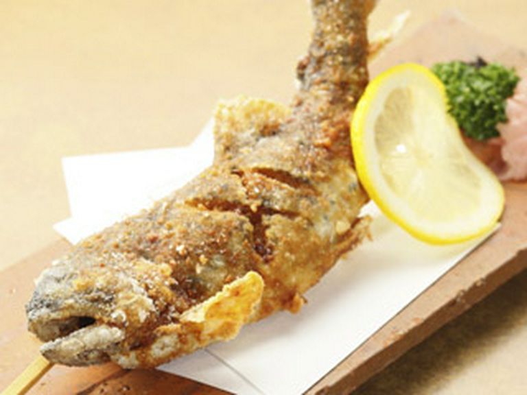 やまめの唐揚げ