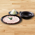 特製だしとイベリコ豚の優しい甘さが相性ピッタリ！是非お召し上がりください。