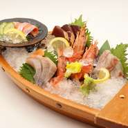 地物の魚を中心の5品盛り