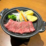 １日10食限定！！島根和牛サーロイン陶板焼き☆
お好みの焼加減でお召し上がり頂けます☆