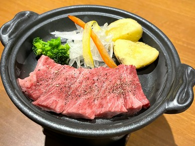 とろける島根和牛サーロイン陶板焼き