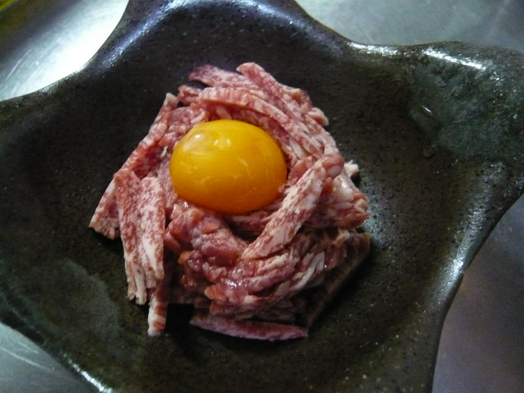 ユッケ（生ハム風）