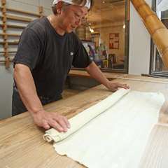 箱根名物！日清亭ショールームでの実演をお楽しみください！