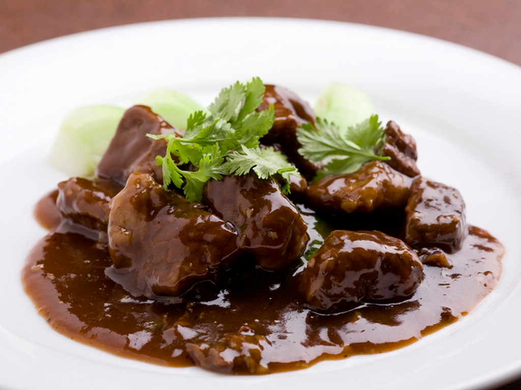 【元町駅徒歩5分】本格中華で女子会はいかが。コース3400円～