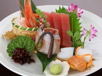 刺身盛合せ